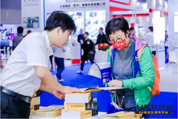 技術(shù)專家，一對一講解